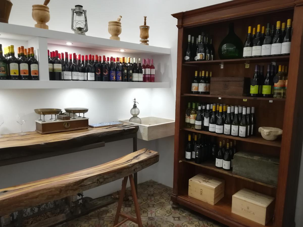Boutique Rooms And Breakfast Granveliero Trapani Kültér fotó